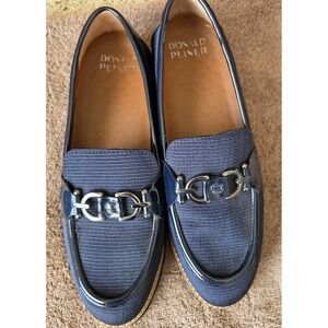 DONALD PLINER Clio Shoes Womens 9.5 Navy  Loafers Platform Flats ~EUC~